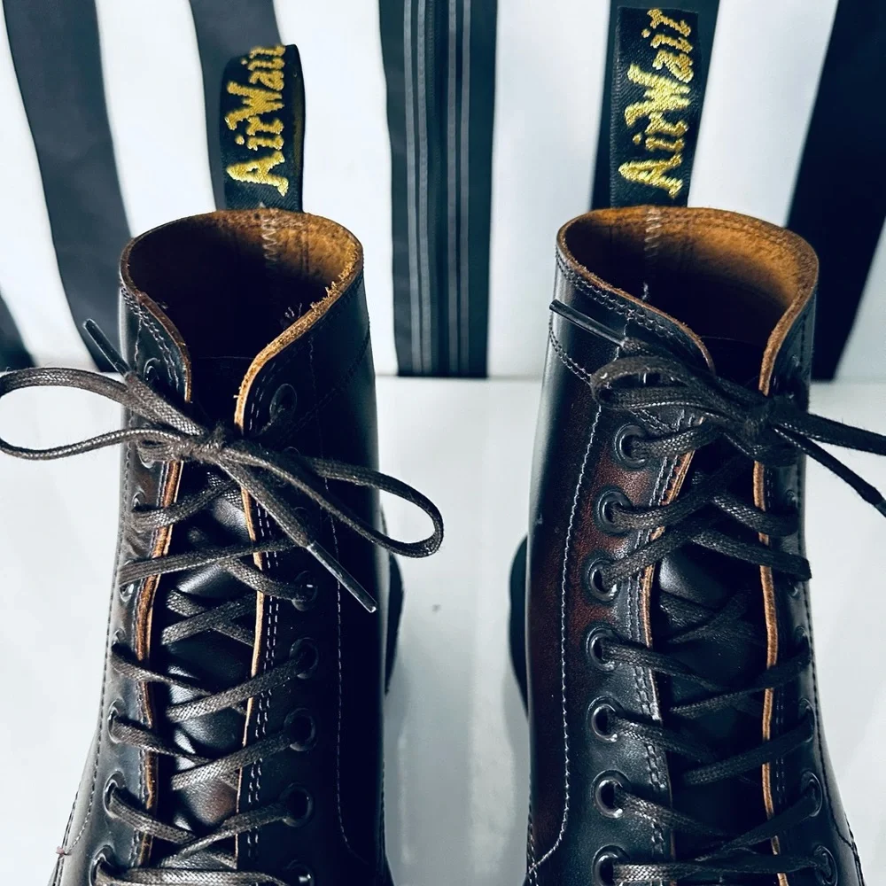 Dr. Martens Vintage HH51 Boots Made in England 🏴󠁧󠁢󠁥󠁮󠁧󠁿 - Excellent!